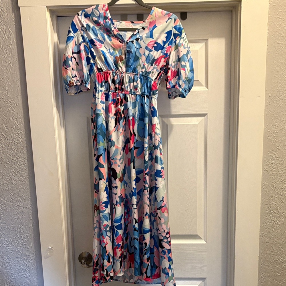 Floral women’s  Dress with Puff Sleeves